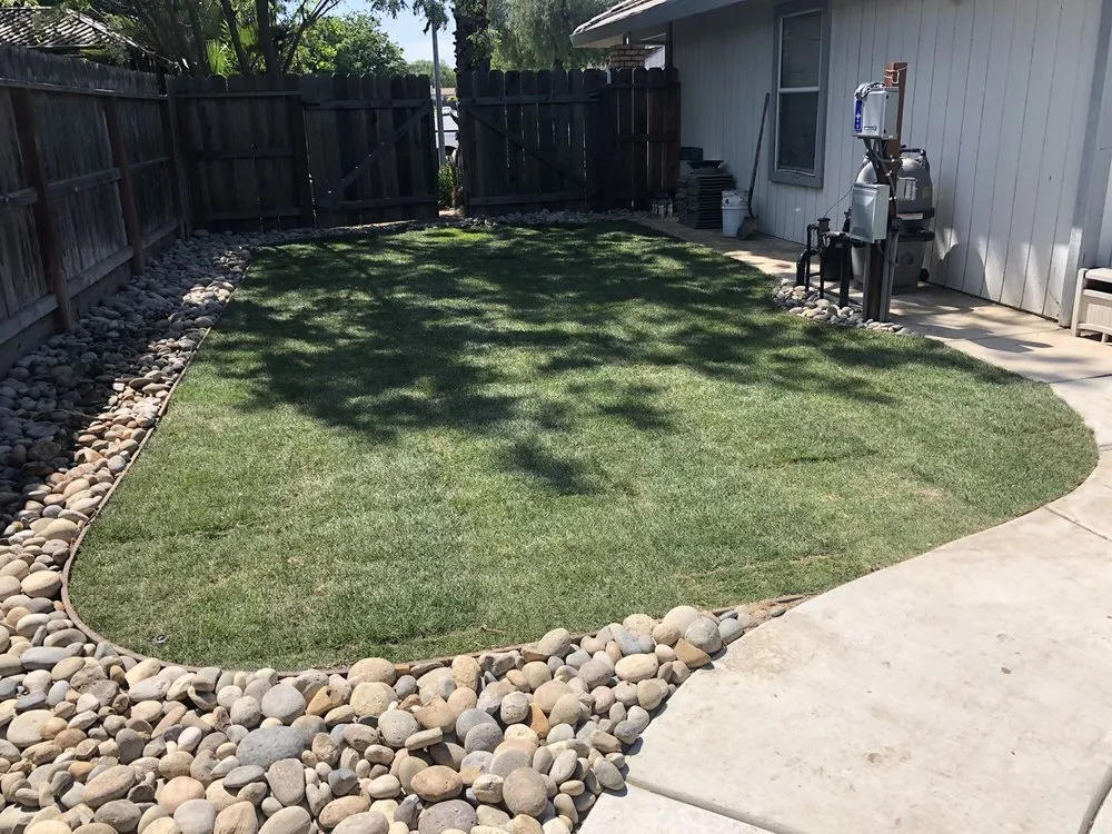 Local garden landscaping experts serving Los Banos, CA - Creekside Landscape
