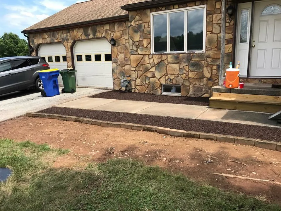 Trusted landscaping services for beautiful yards in Manchester, PA by Creekside Lawn & Landscaping