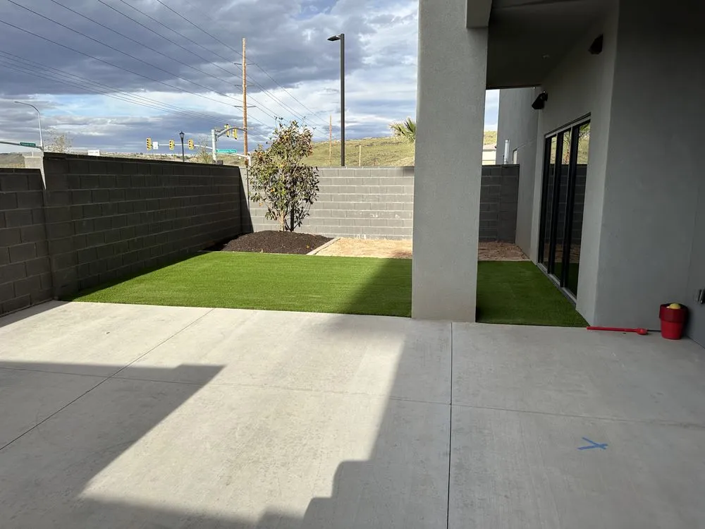 Top-rated yard cleanup service for residential properties across St. George, UT - Creekview Landscape