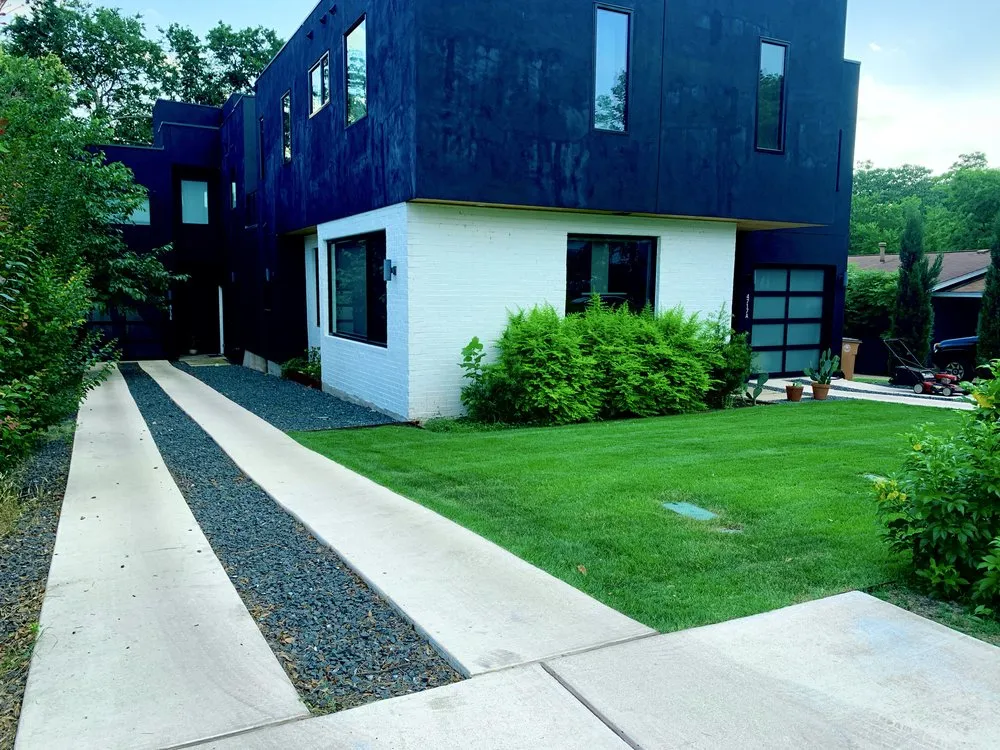 Affordable landscape design in Dale, TX - Creekwood Brothers