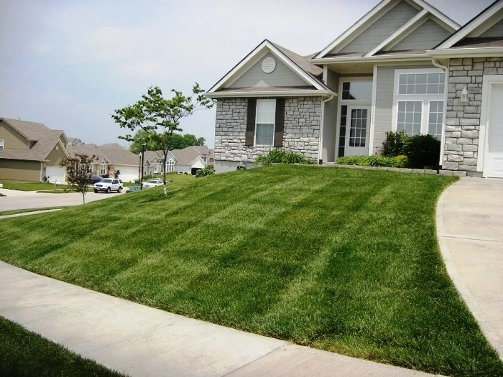 Local residential landscaping for homes across Cantonment, FL - Creekwood Lawns