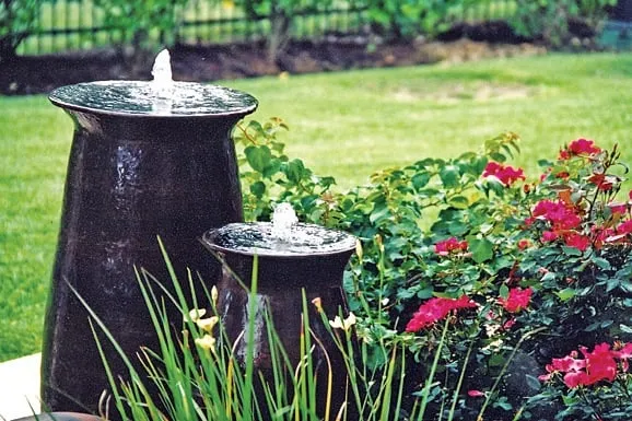 Trusted outdoor landscaping for beautiful yards in Sugar Land, TX by Crenshaw Landscapes