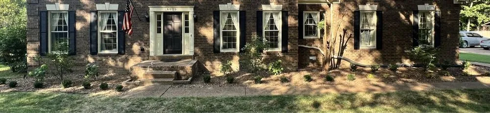 Affordable garden landscaping in Brentwood, TN by Crenshaw Landscaping