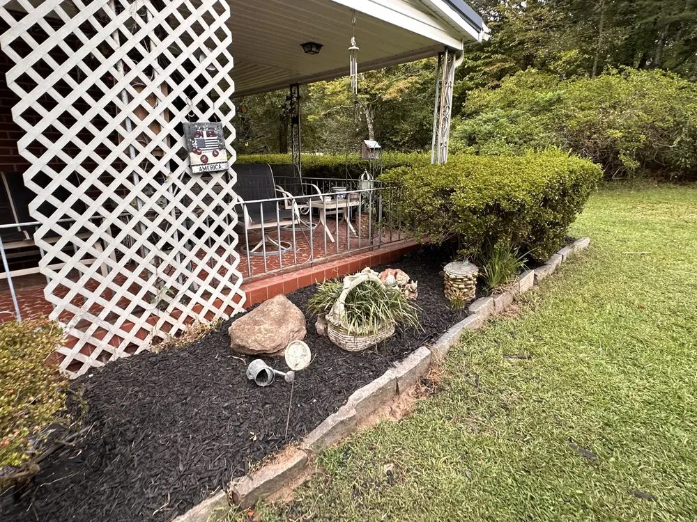 Affordable lawn care service in Chesnee, SC by Crescent Lawn Care