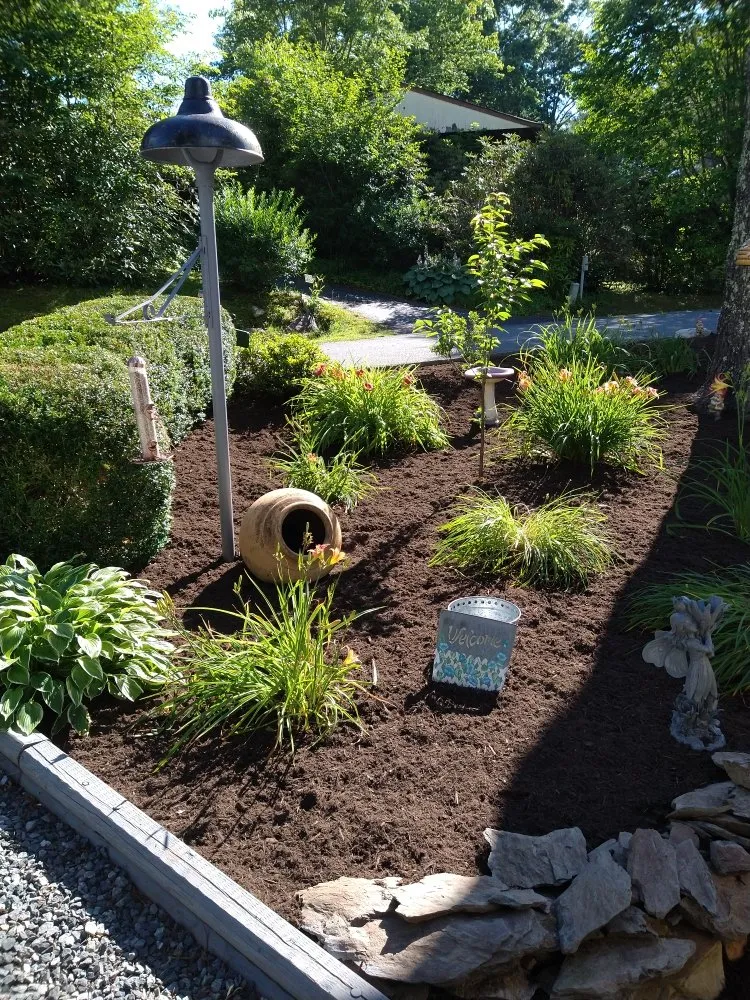 Professional yard maintenance in Elk Park, NC - Crescent Ridge Landscaping