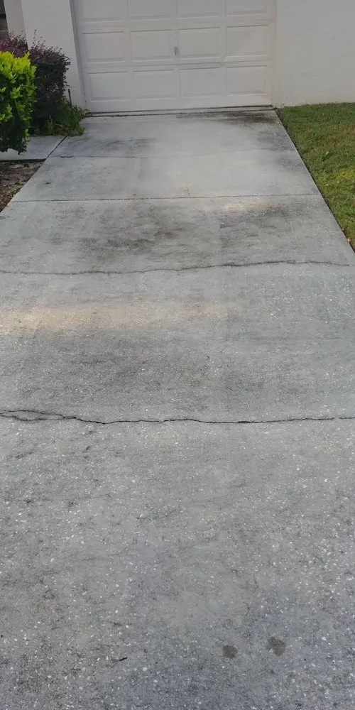 Top-rated lawn care service experts serving Inverness, FL - Crespo Repairs