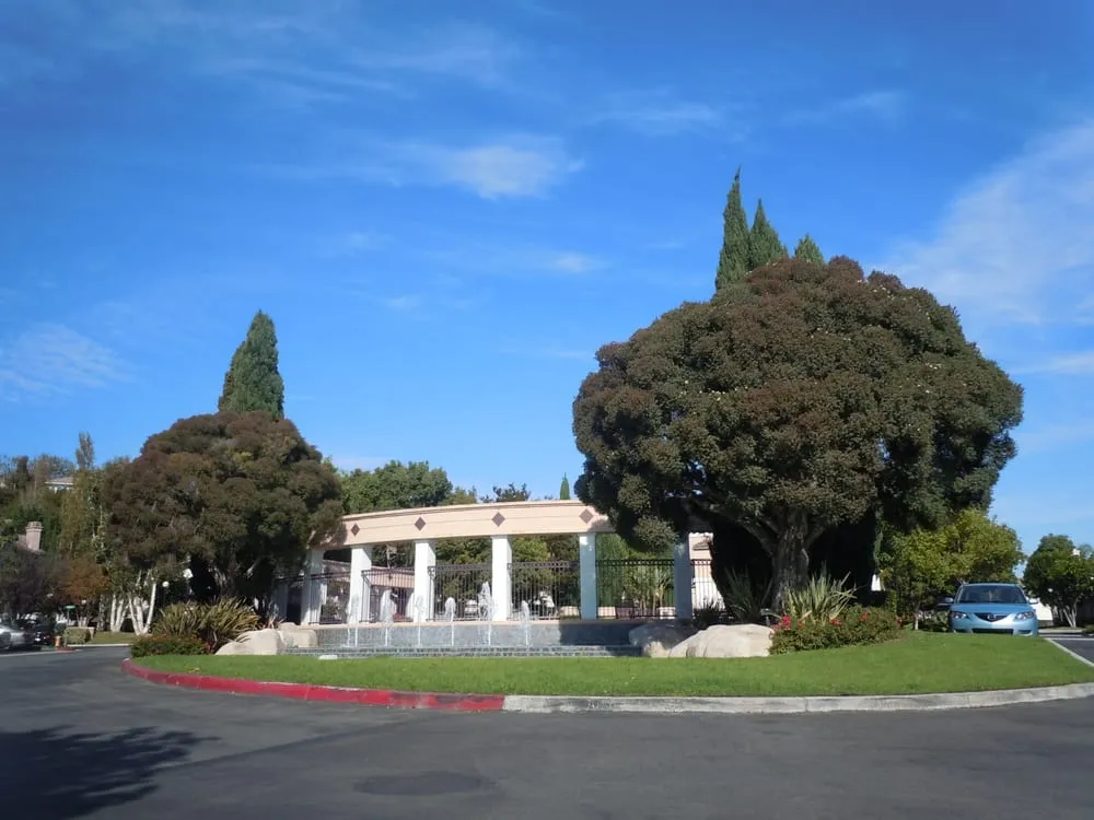 Local landscaping services for residential properties in Santa Ana, CA by Cresta Verde Landscape