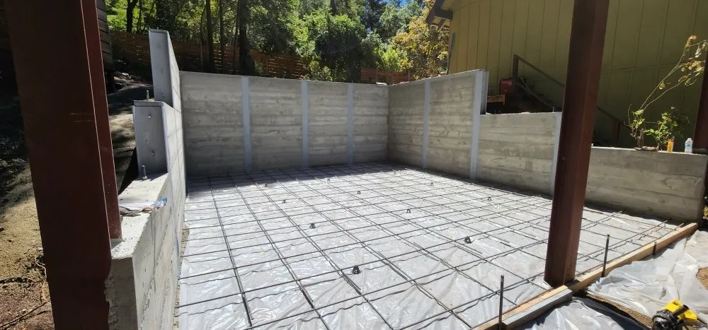 Professional lawn mowing service for homes in Santa Cruz, CA by Crestline Construction