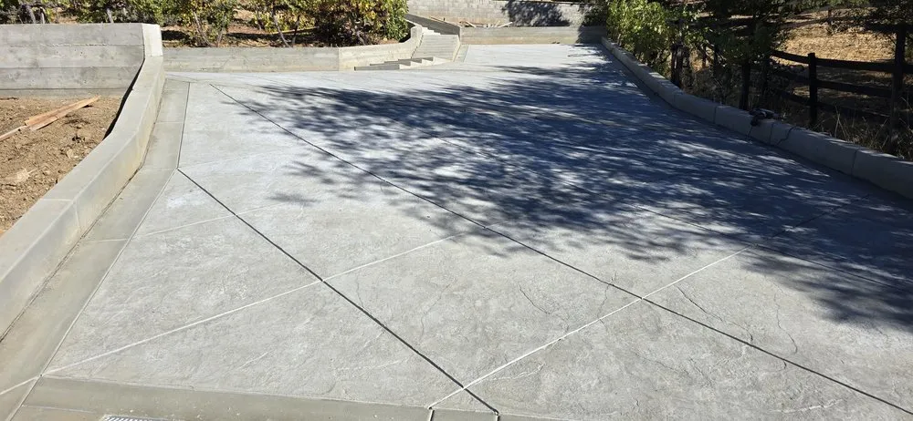 Local garden landscaping for beautiful yards in Santa Cruz, CA by Crestline Construction