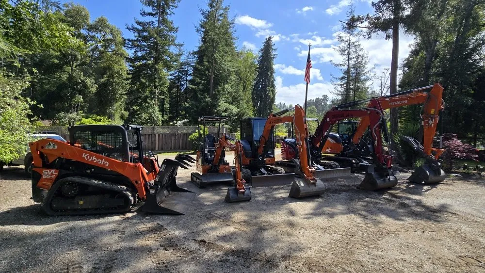 Professional lawn mowing service in Santa Cruz, CA - Crestline Construction