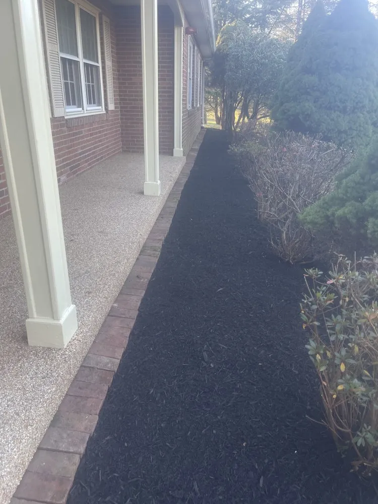 Top-rated lawn mowing service with custom design in Chantilly, VA by Crestview Landscaping