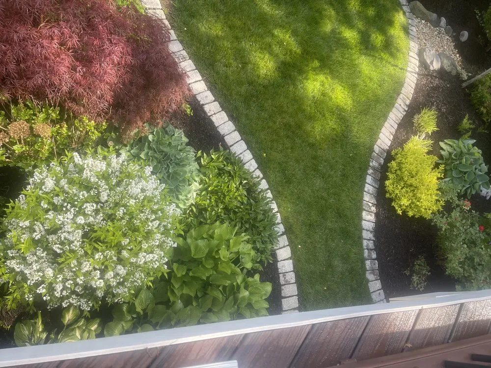 Local landscape design experts serving Chantilly, VA - Crestview Landscaping