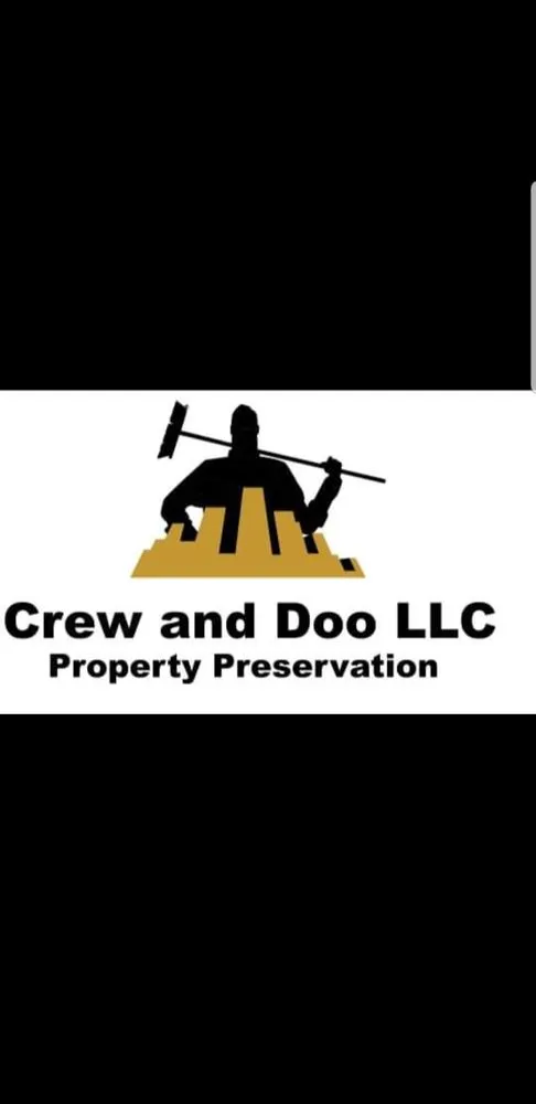 Expert landscape installation experts serving Milwaukee, WI - Crew and Doo