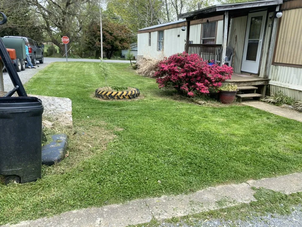 Expert outdoor landscaping in Charles Town, WV - Crewcut Acres