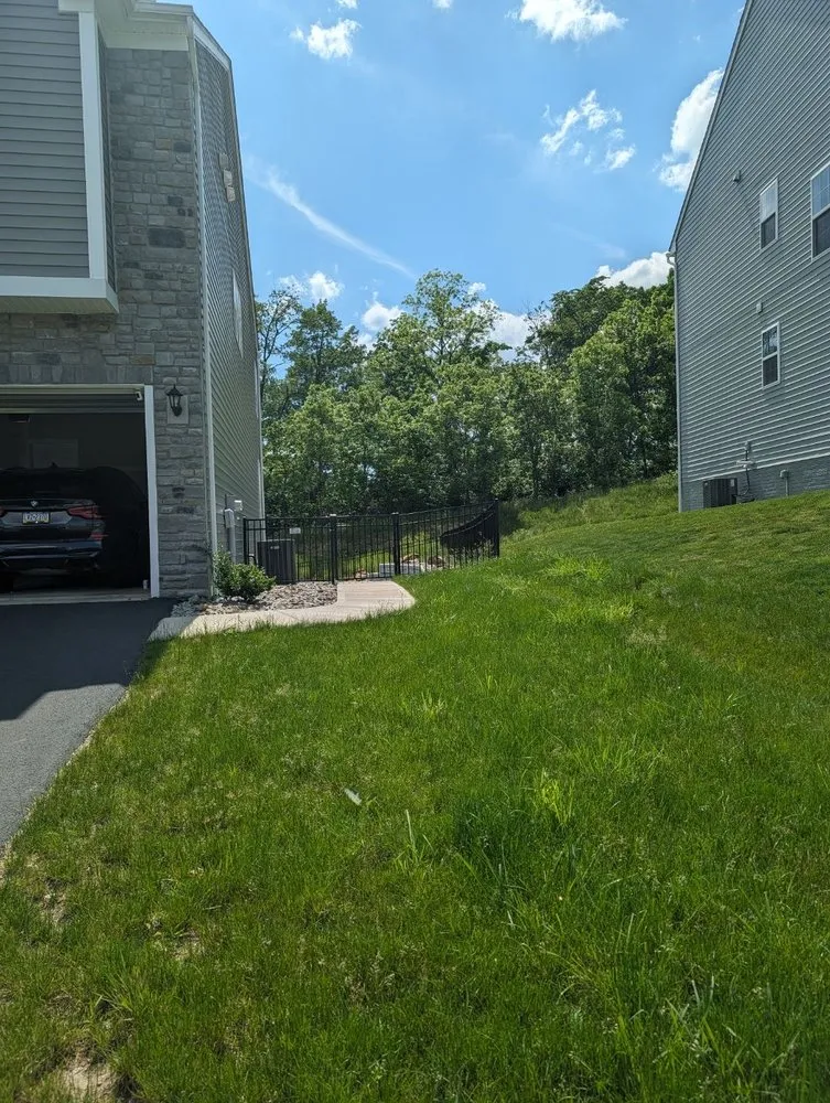 Custom yard maintenance in Sturgeon, PA by Crewl's Landscaping