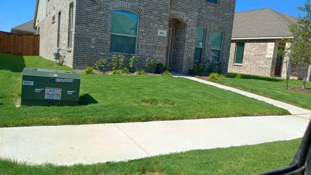 Local garden landscaping in Blum, TX by Crews Lawn Care