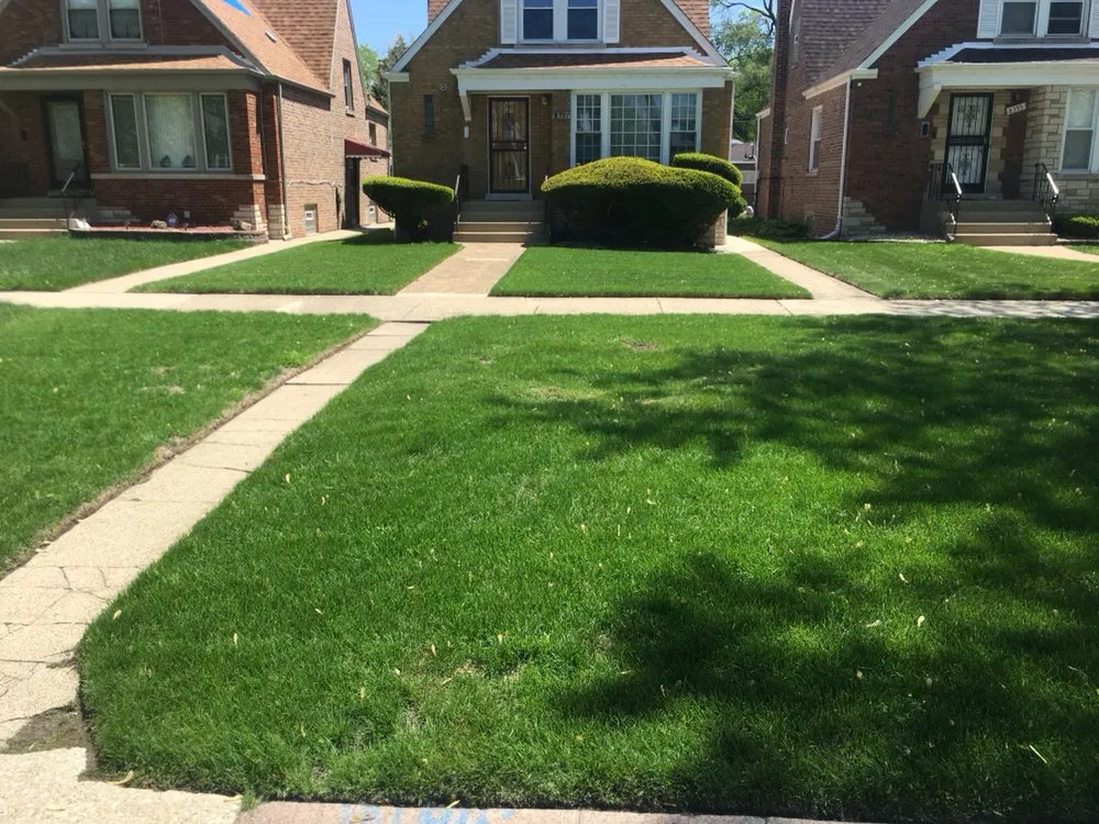 Trusted garden landscaping in Glenwood, IL by CRG Landscaping