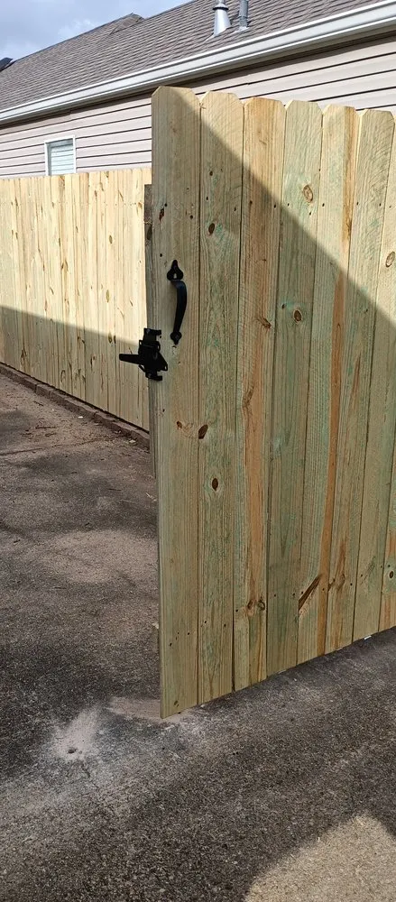 Reliable garden landscaping experts serving Terrytown, LA - Cricket Lawn Care Services