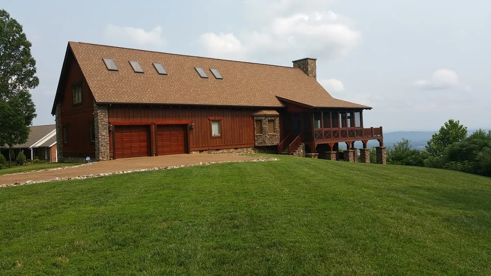 Professional outdoor landscaping experts serving Soddy-Daisy, TN - Crider Landscaping