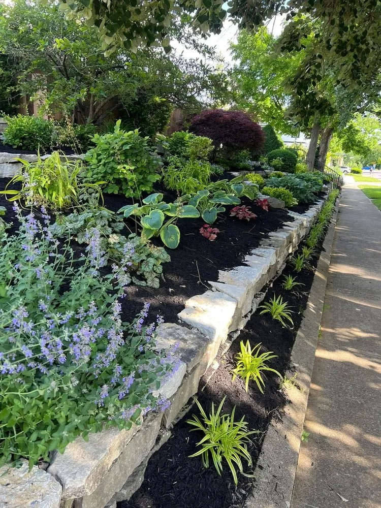 Top-rated outdoor landscaping experts serving Franklin, IN - Cris & Cris Landscaping