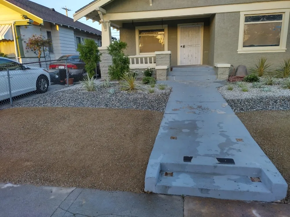 Local lawn care service in Dale, TX - Cris Arroyo