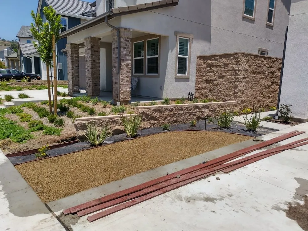 Custom lawn mowing service for year-round maintenance across Dale, TX - Cris Arroyo
