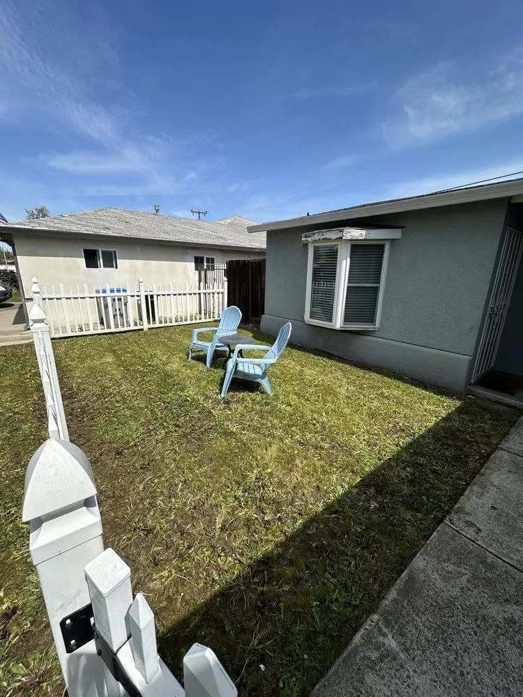 Custom garden landscaping in San Jose, CA by Cris Landscaping & Gardening