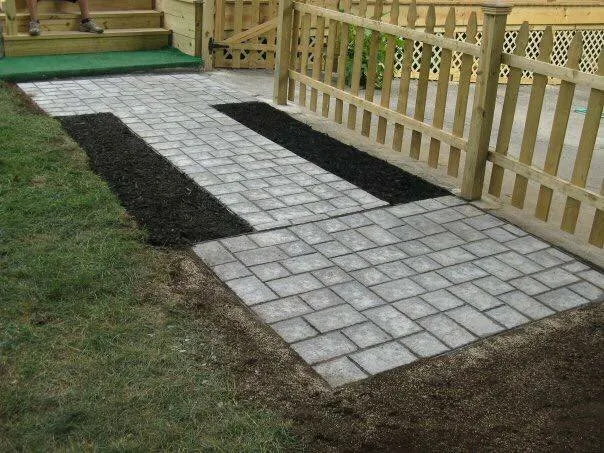 Affordable landscaping services for beautiful yards across Amesbury, MA - CRISAFI'S LPM
