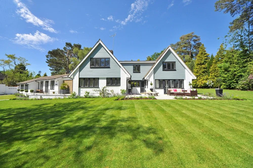 Top-rated landscape design in Lacy-Lakeview, TX - Crisp Cuts Lawn Care