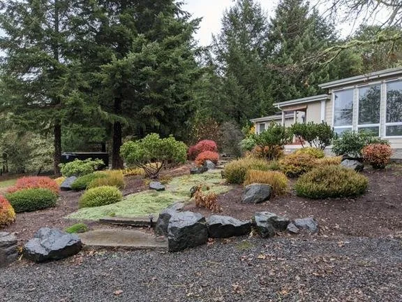 Local yard maintenance in Eugene, OR by Crisp Landscaping