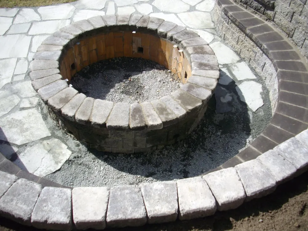 Professional lawn mowing service with custom design in Snohomish, WA by Crist Landscaping