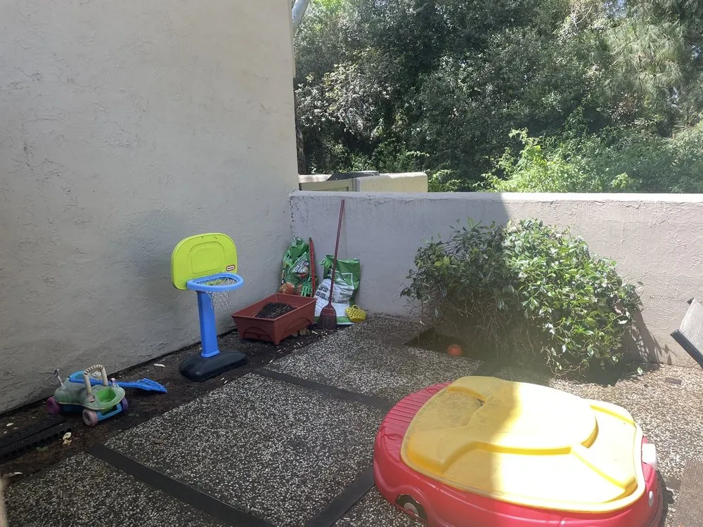 Custom outdoor landscaping experts serving San Jose, CA - Cristian's Landscape Maintenance