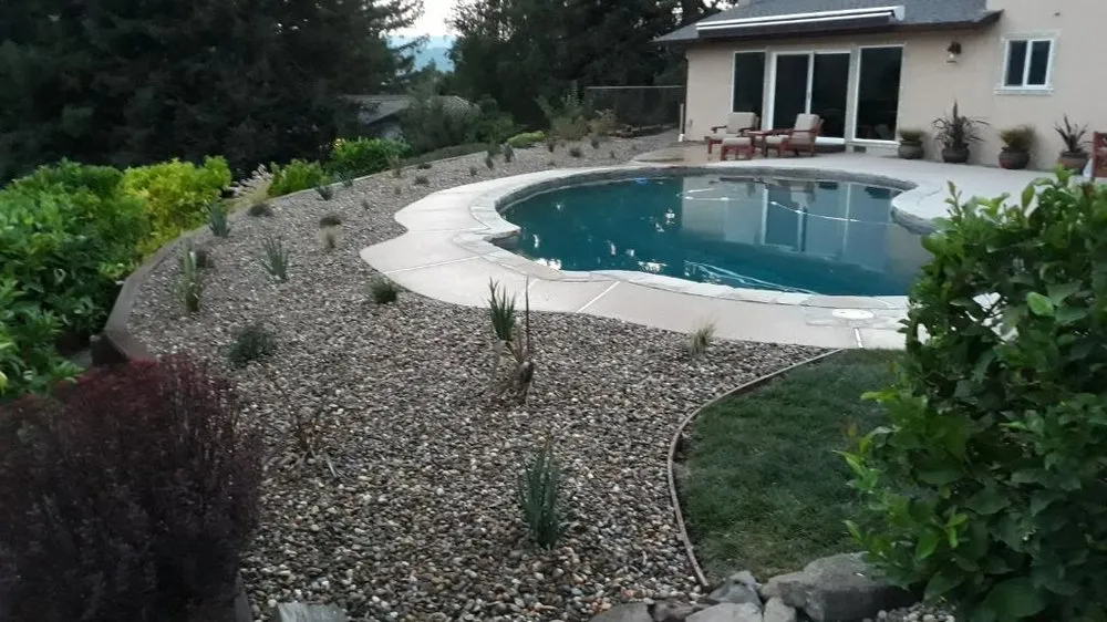 Custom garden landscaping near you across Oakland, CA - Cristo Landscaping