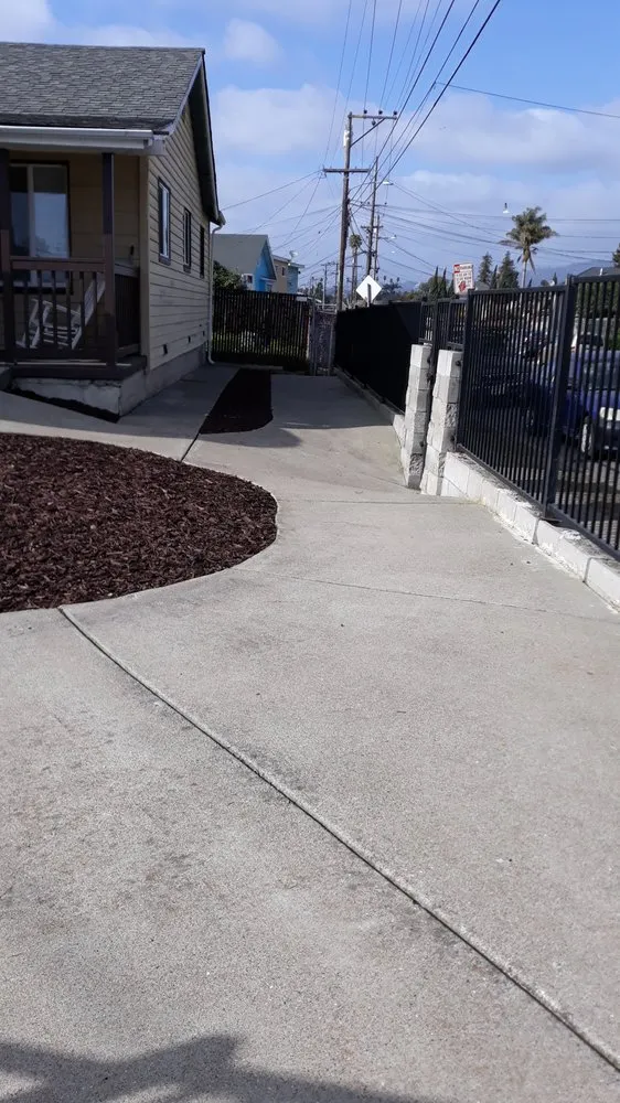 Professional lawn mowing service in Oakland, CA by Cristo Landscaping