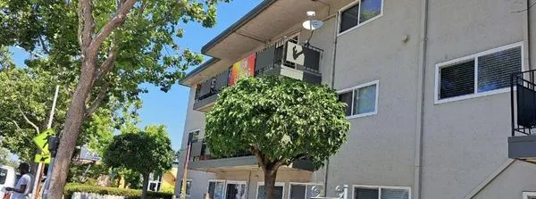 Cristo Landscaping Logo