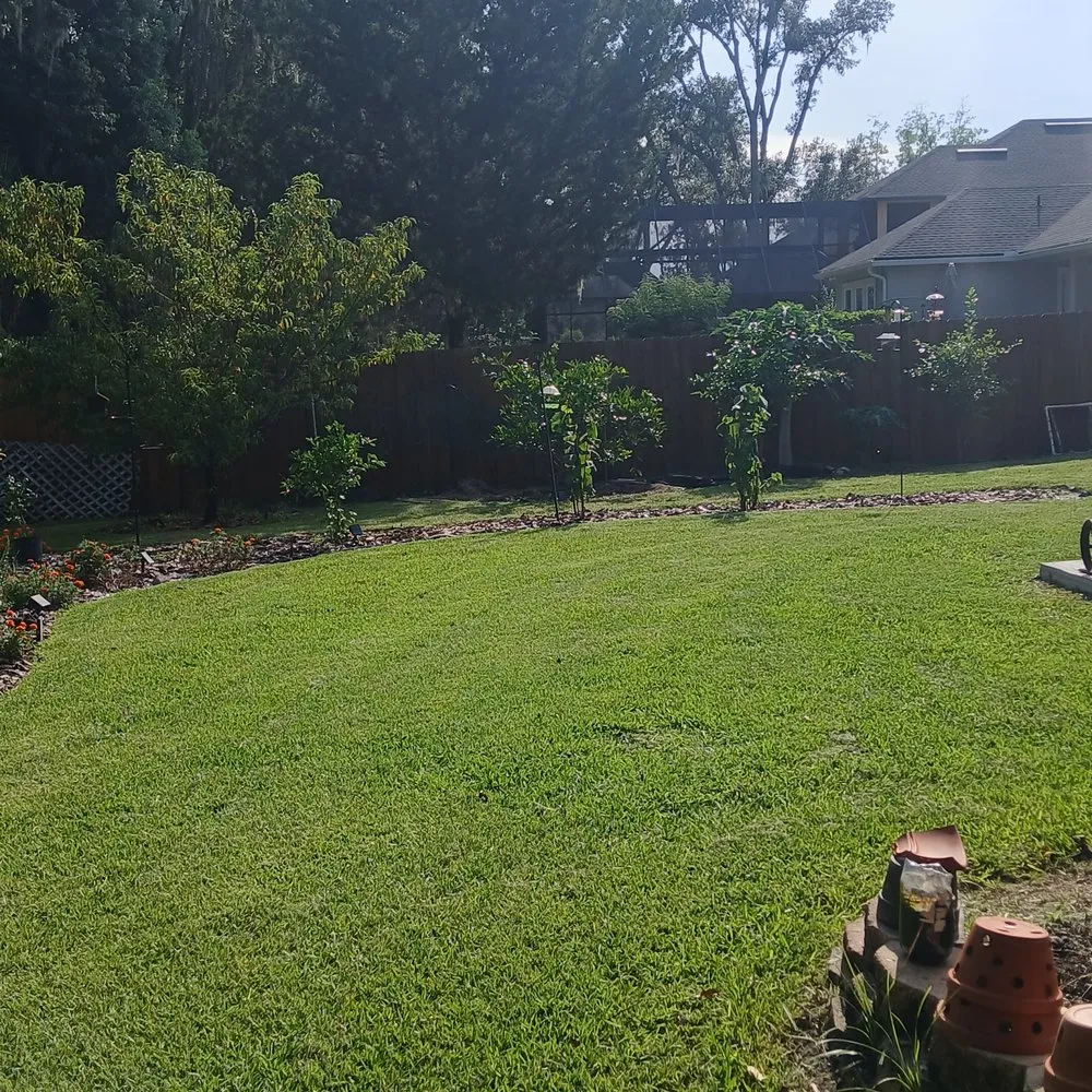 Trusted landscape design in Orange Park, FL - Cristo Vive Lawn Service