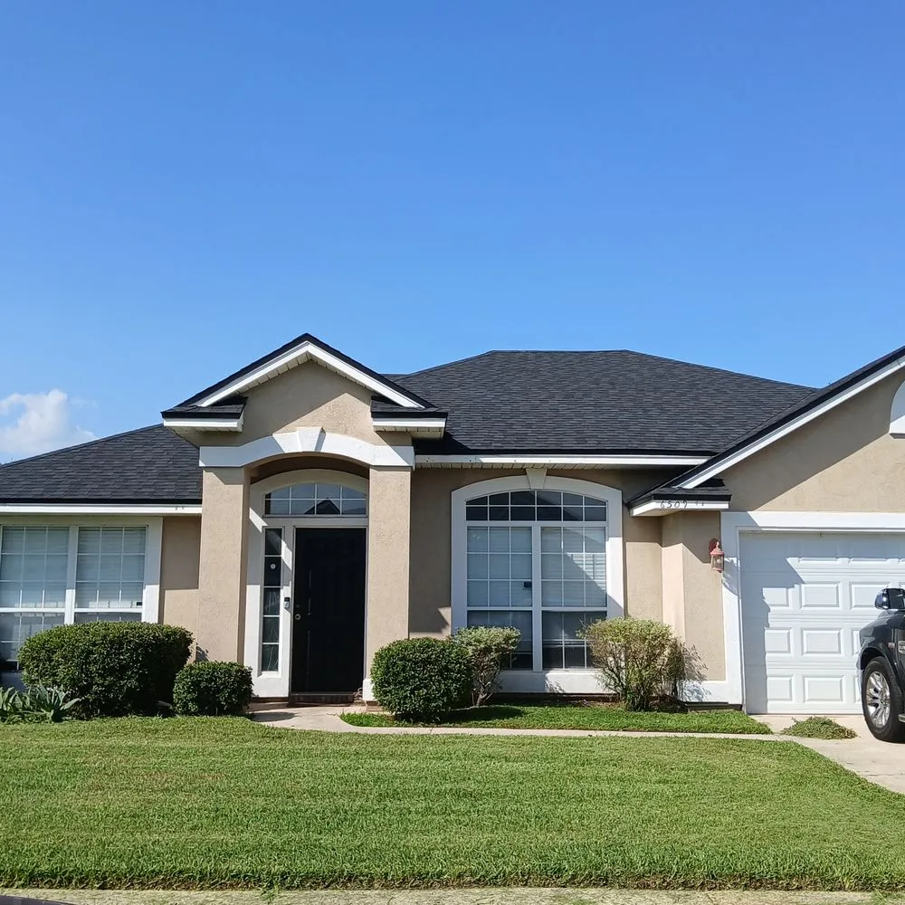 Top-rated landscaping services in Orange Park, FL - Cristo Vive Lawn Service