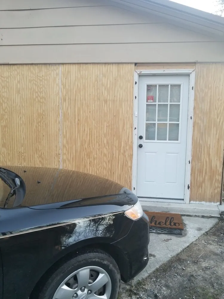 Custom outdoor landscaping with custom design across Gadsden, AL - Crj Painting Service