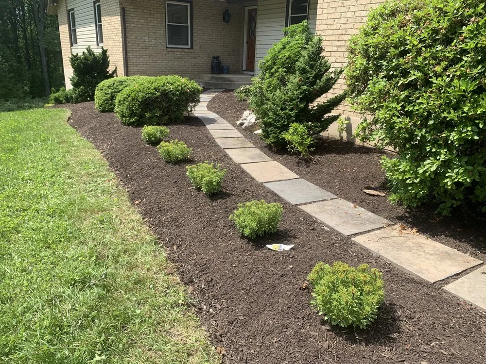 Custom lawn care service experts serving Frederick, MD - CRL Landscaping & Construction