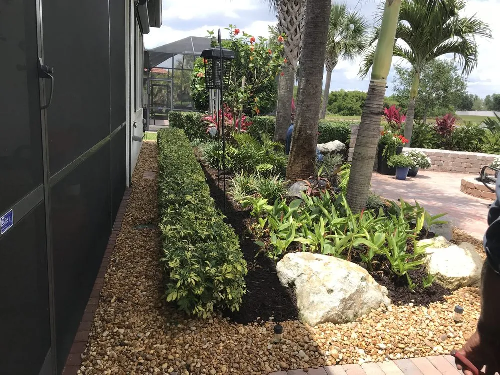 Reliable yard cleanup service for year-round maintenance across Ruskin, FL - CRM Landscaping