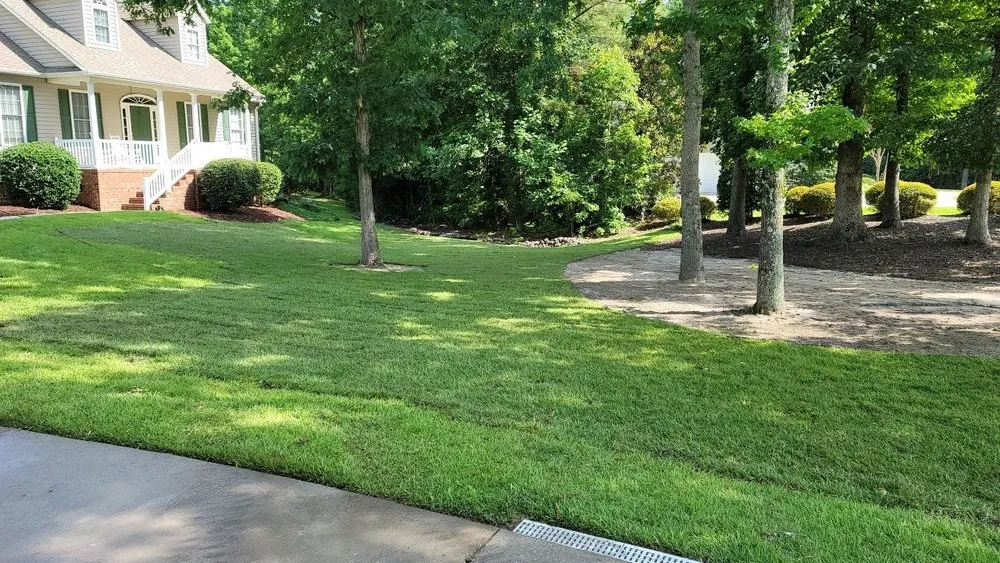 Affordable yard maintenance in New Bern, NC by Croatan Landscaping Company