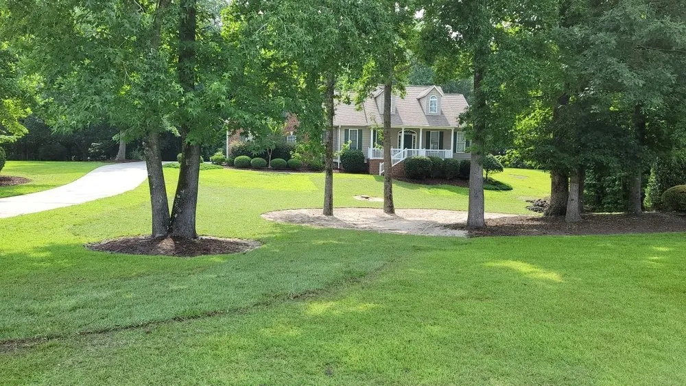 Custom outdoor landscaping experts serving New Bern, NC - Croatan Landscaping Company