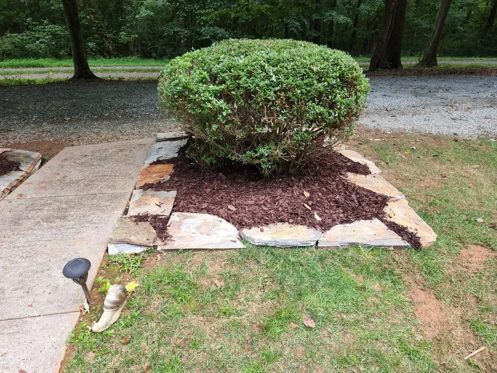 Professional yard maintenance in Randleman, NC - Croc's LandScape and Lawn Service