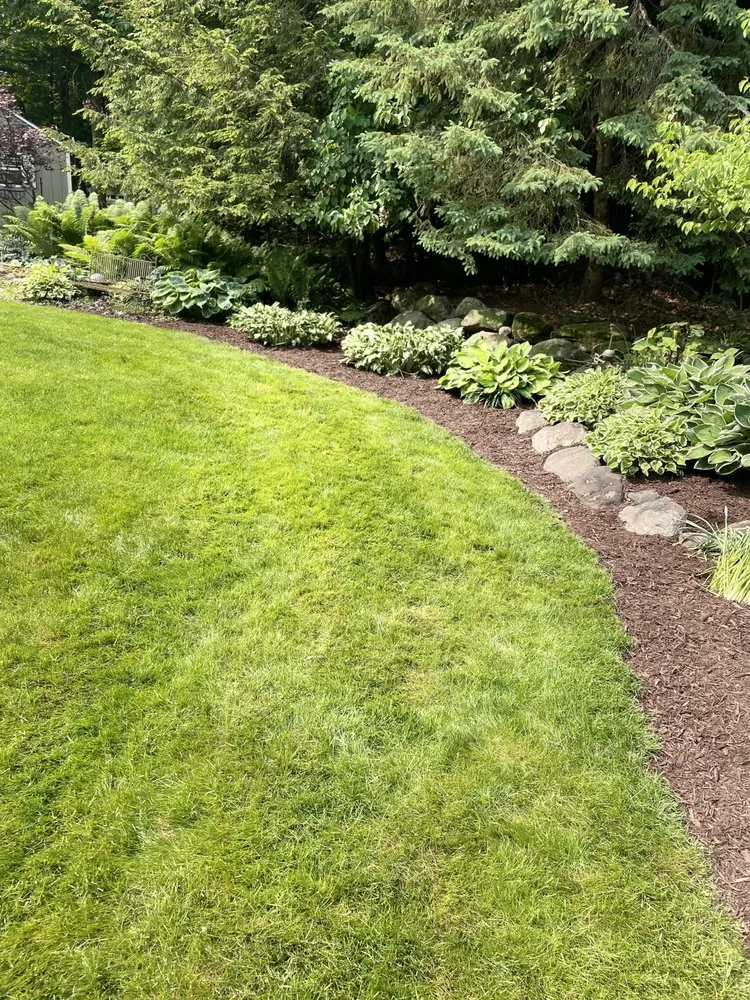 Custom garden landscaping in Dansville, MI - Croegaert's Lawn & Landscape
