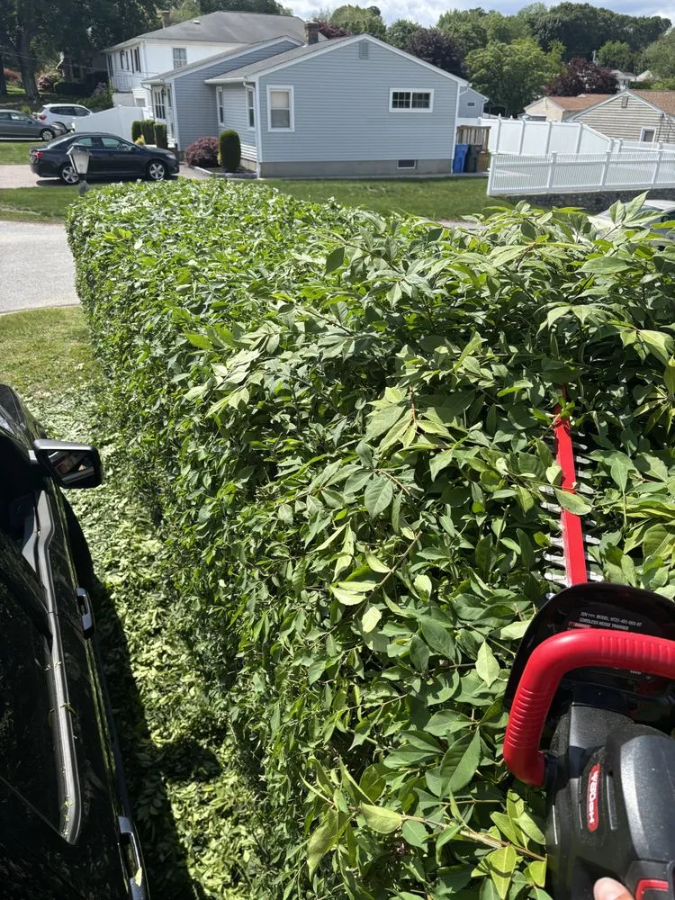 Affordable yard maintenance in Cranston, RI - Crofwell Landscaping