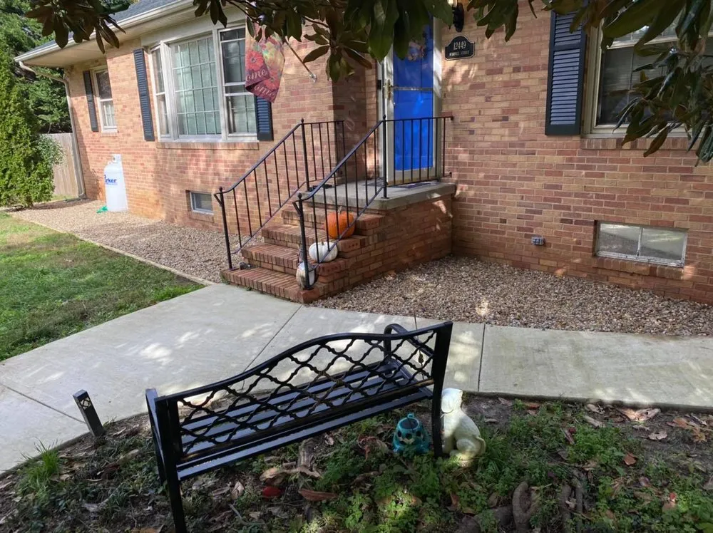 Trusted lawn mowing service in Hopewell, VA by Crone's Lawn Service