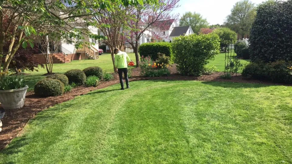 Top-rated lawn care service in Hopewell, VA - Crone's Lawn Service