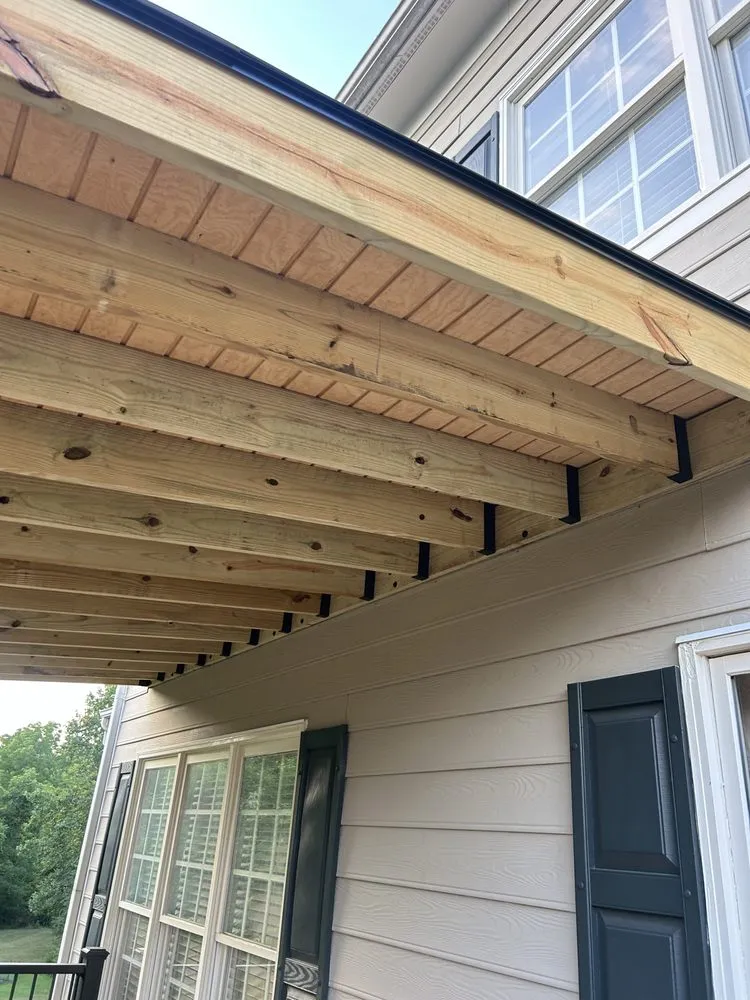 Local residential landscaping for beautiful yards in Leesburg, VA by Crooked Creek