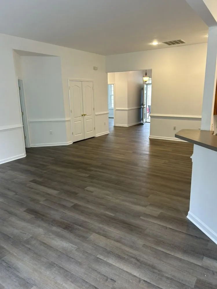 Local landscape installation experts serving Leesburg, VA - Crooked Creek