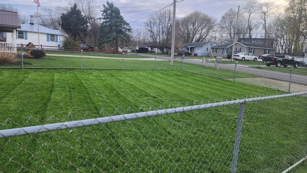 Reliable yard cleanup service in Ontario, OH by Crose’s Clean Cuts